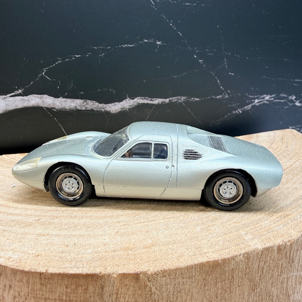 Record Porsche 904 Carrera GTS 1:43 Resin Model Car Made in France Silver